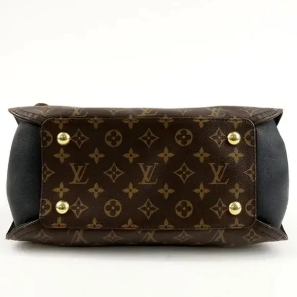 💎✨Beautiful✨💎Authentic Louis Vuitton Monogram Gaia Shoulder Bag - Picture 6 of 16